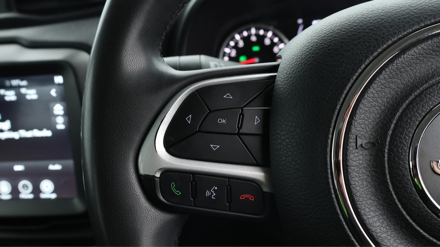 Used Jeep Renegade 2019 for sale - 76108871: Photo 25