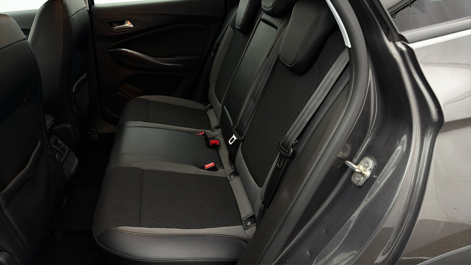 Used Vauxhall Grandland X for sale - 78196679: Photo 15