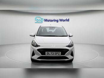 Used Hyundai i10 2023 for sale - 78813976: Photo