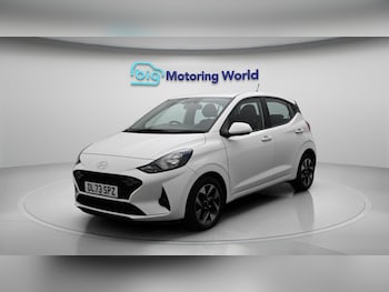 Used Hyundai i10 2023 for sale - 78813976: Photo