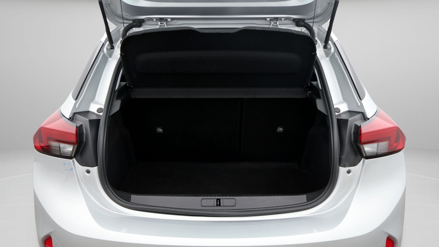 Used Vauxhall Corsa 2023 for sale - 77393051: Photo 17