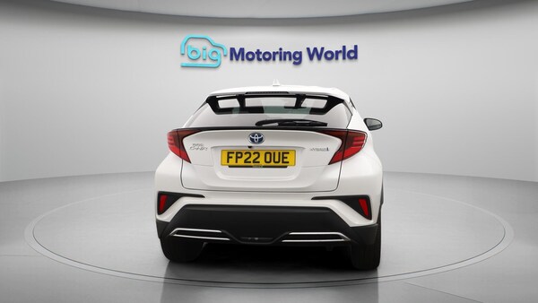 Used Toyota C-HR 2022 for sale - 75696209: Photo 7