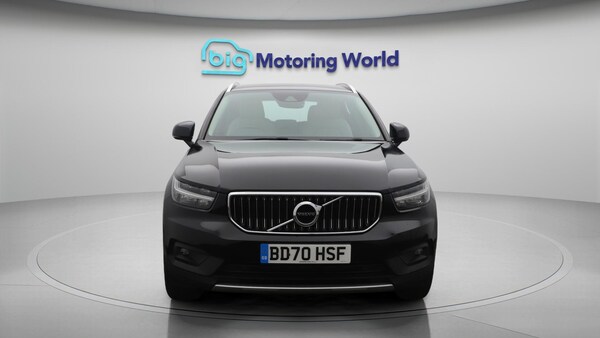 Used Volvo XC40 2020 for sale - 76284189: Photo 3