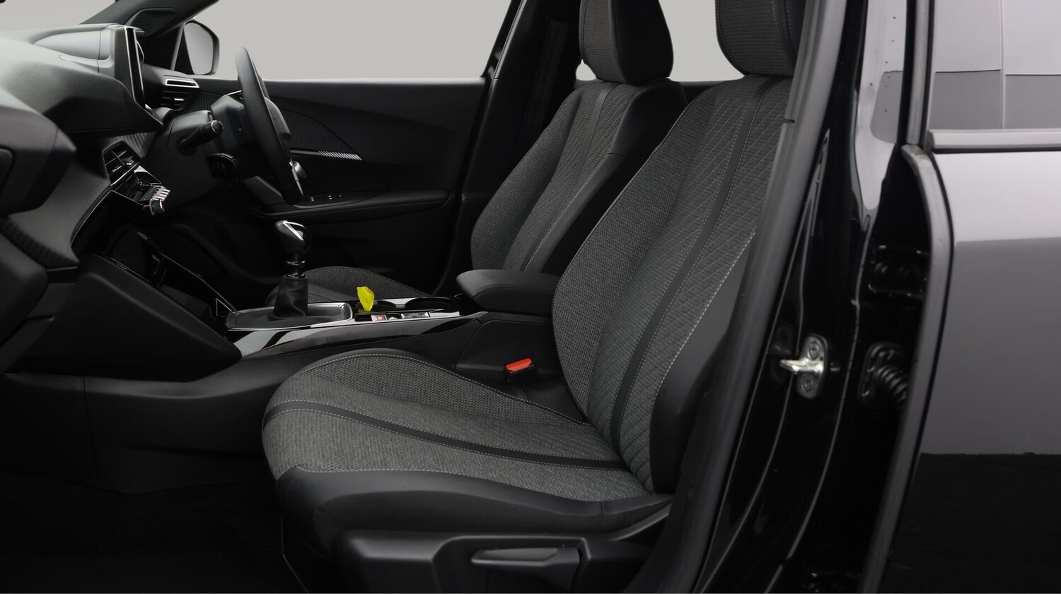 Used Peugeot 2008 2024 for sale - 76259066: Photo 15