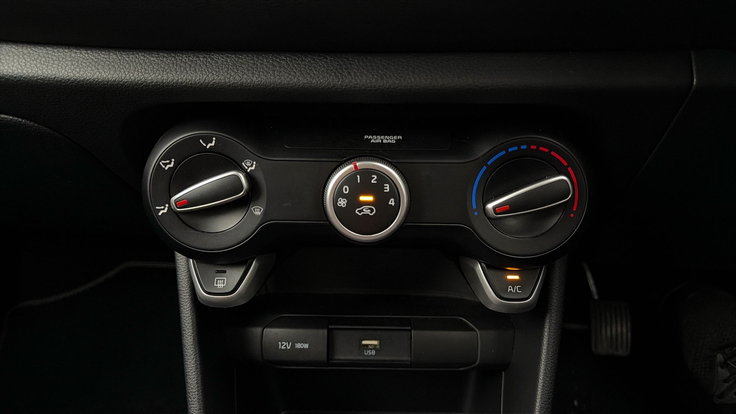 Used Kia Picanto 2023 for sale - 78201646: Photo 11