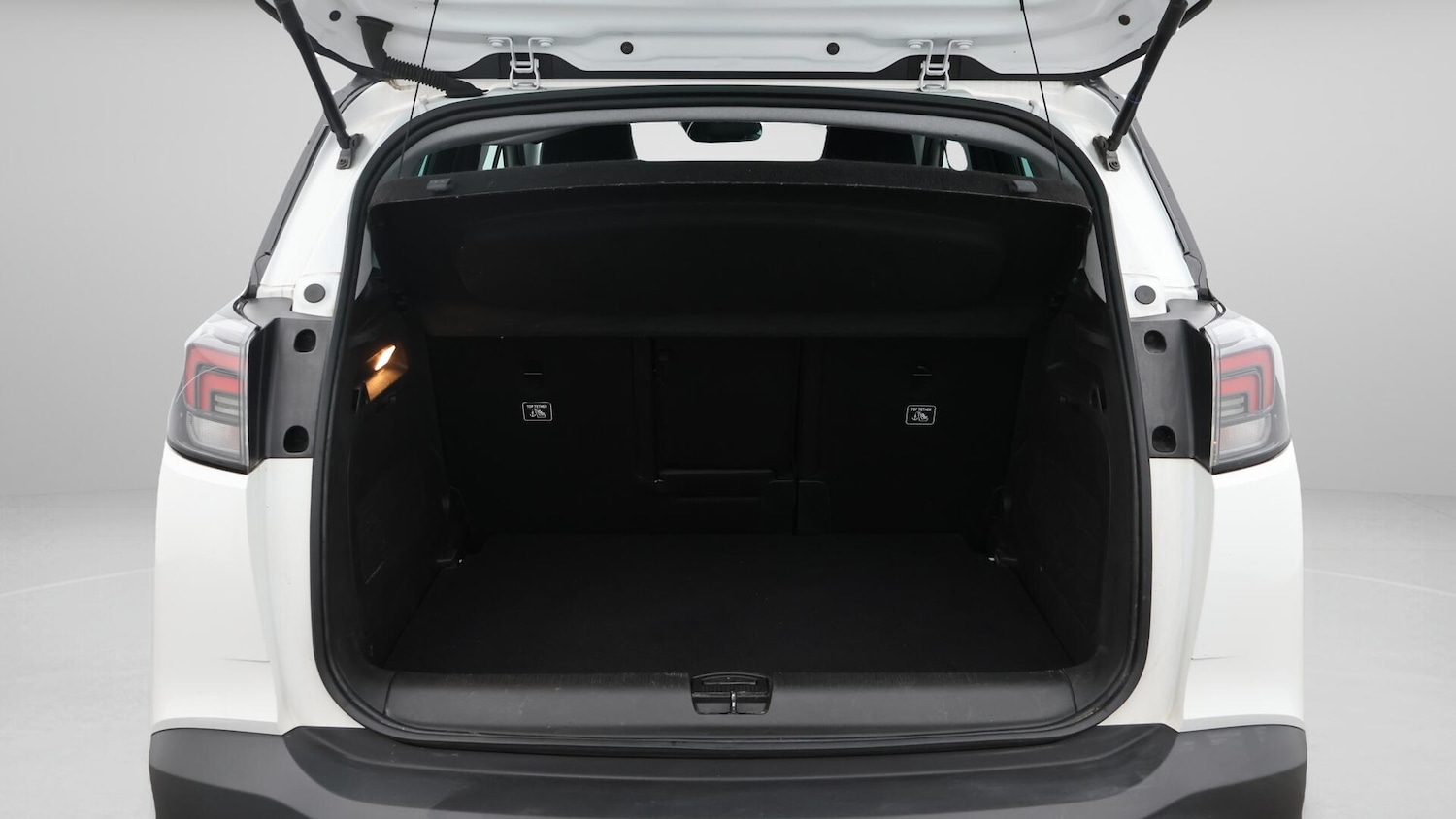 Used Vauxhall Crossland 2022 for sale - 76370402: Photo 18