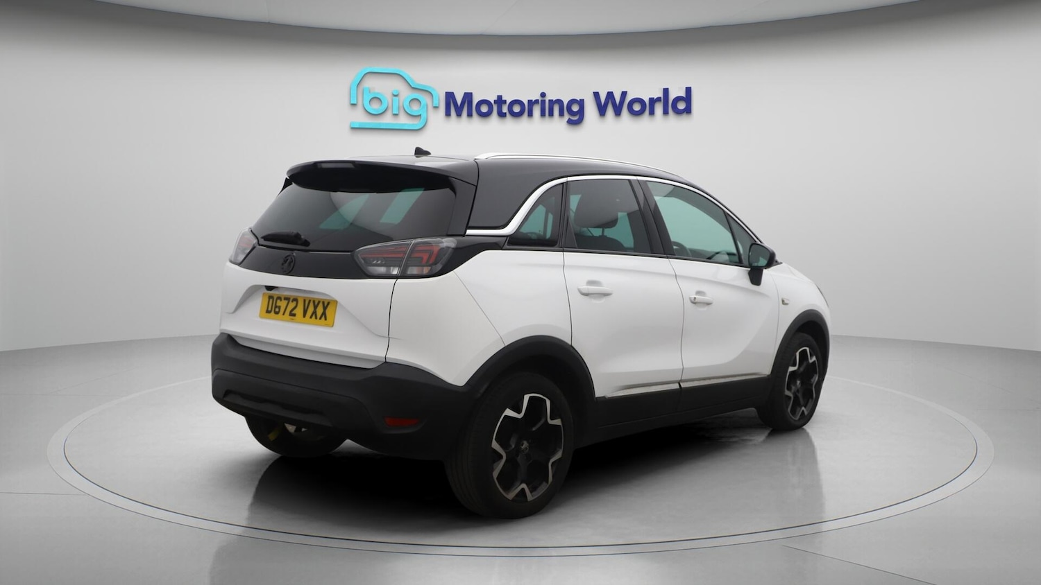 Used Vauxhall Crossland 2022 for sale - 76370402: Photo 8