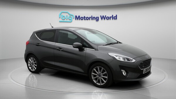 Used Ford Fiesta 2020 for sale - 76282962: Photo 2