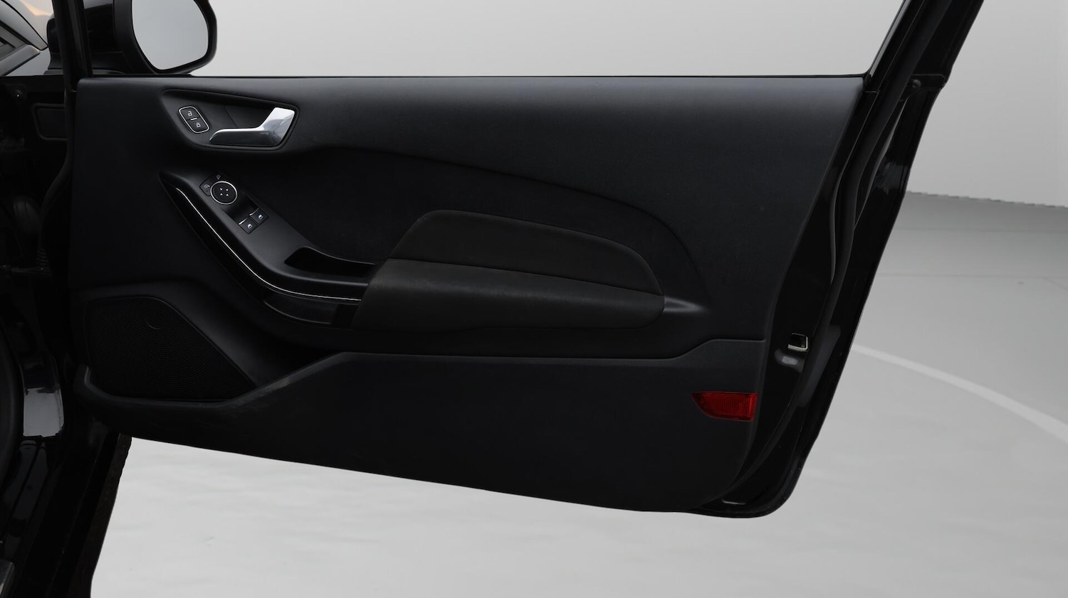 Used Ford Fiesta 2018 for sale - 76633268: Photo 16