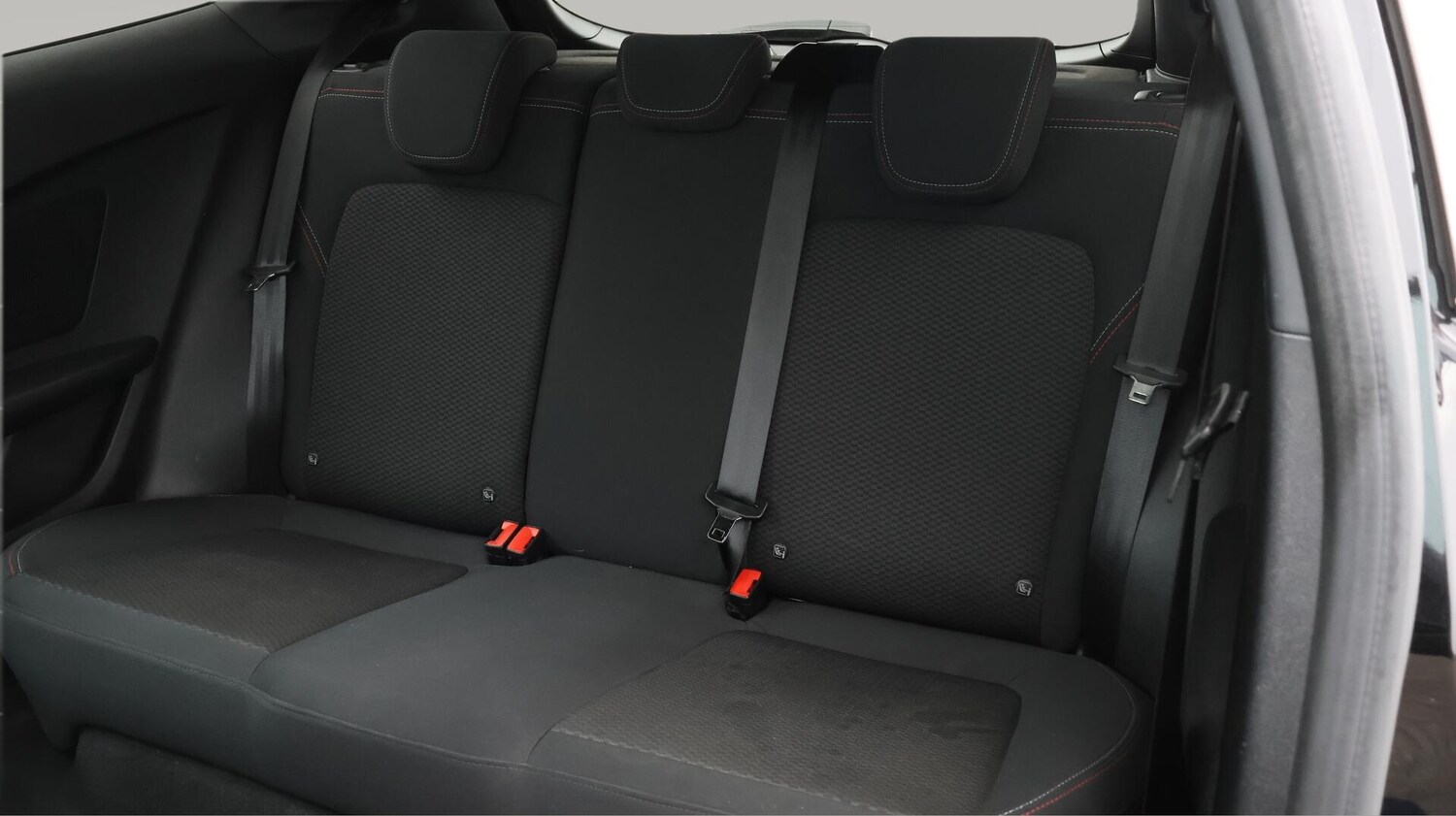 Used Ford Fiesta 2018 for sale - 76633268: Photo 17