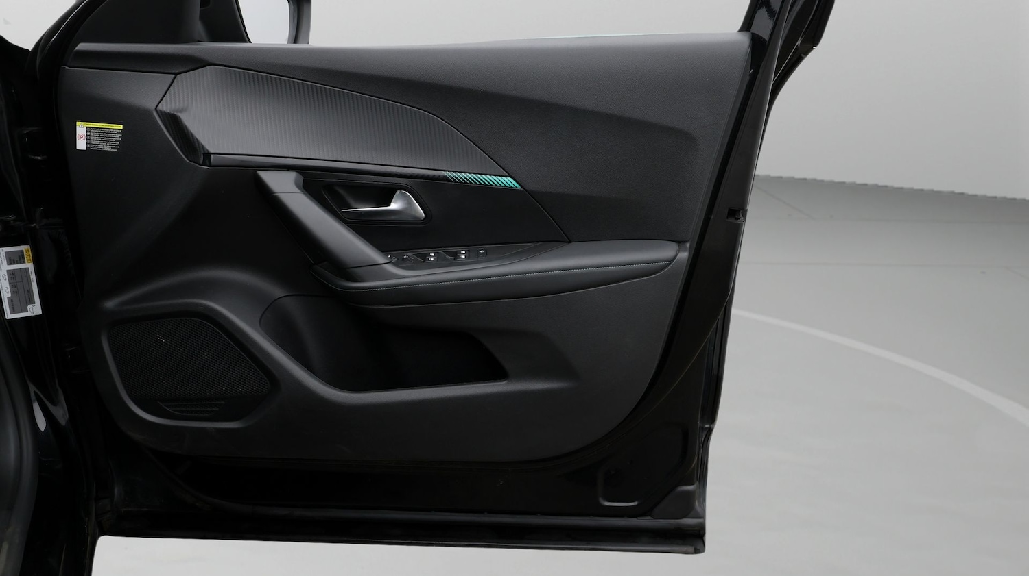 Used Peugeot 2008 2022 for sale - 77379393: Photo 15