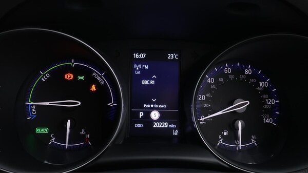 Used Toyota C-HR 2021 for sale - 75225199: Photo 11