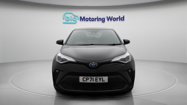 Used Toyota C-HR 2021 for sale - 75225199: Photo 3