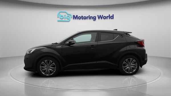 Used Toyota C-HR 2021 for sale - 75225199: Photo 5
