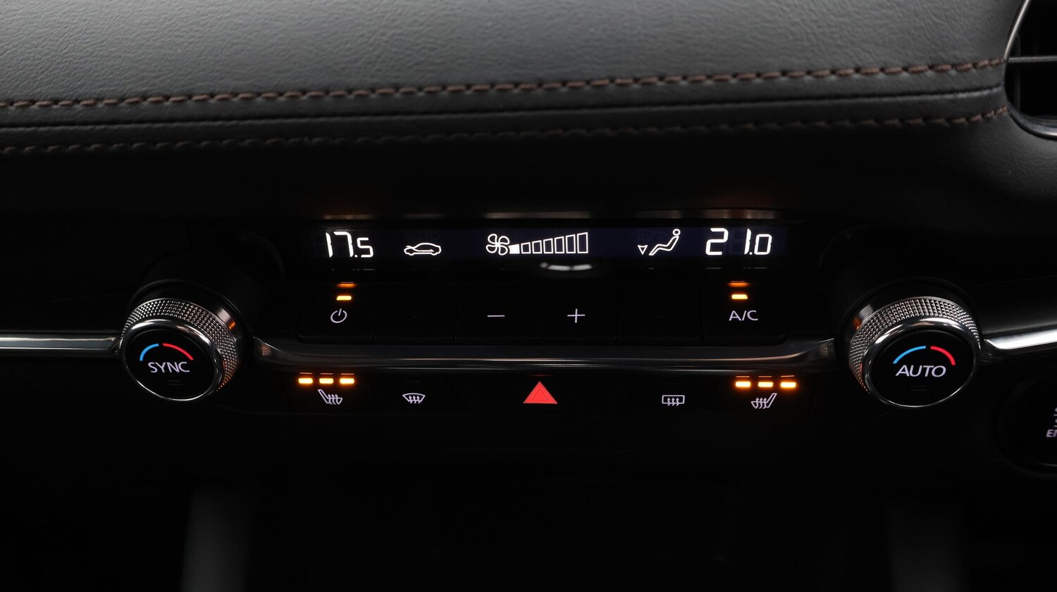 Used Mazda Mazda3 2022 for sale - 77282838: Photo 12