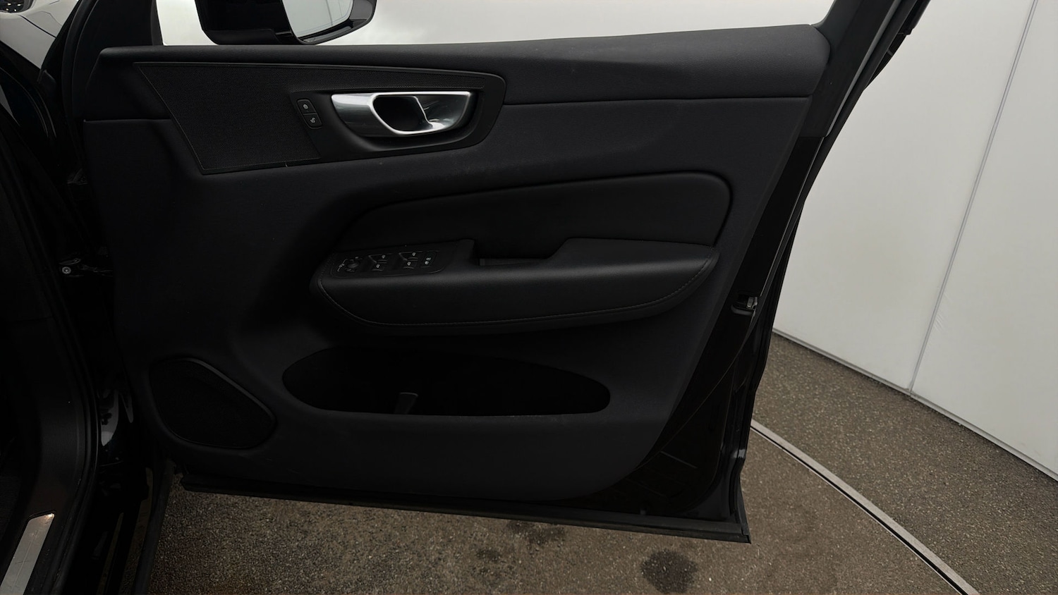 Used Volvo XC60 2023 for sale - 78039538: Photo 14