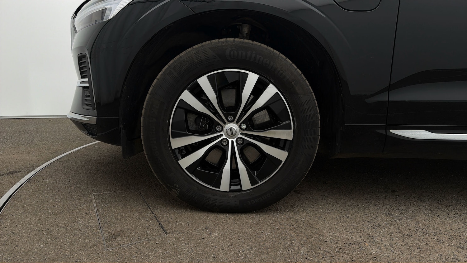 Used Volvo XC60 2023 for sale - 78039538: Photo 17