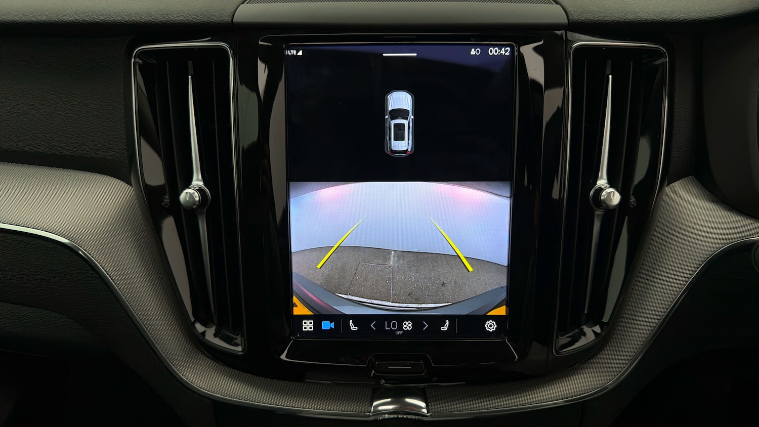 Used Volvo XC60 2023 for sale - 78039538: Photo 26