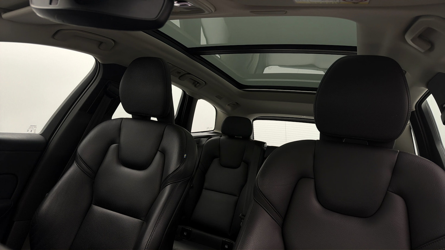 Used Volvo XC60 2023 for sale - 78039538: Photo 27