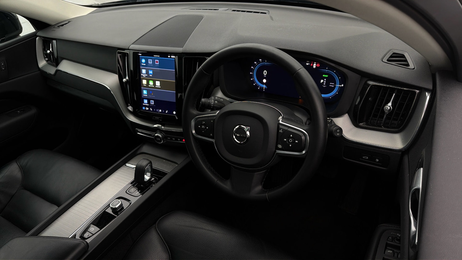 Used Volvo XC60 2023 for sale - 78039538: Photo 9