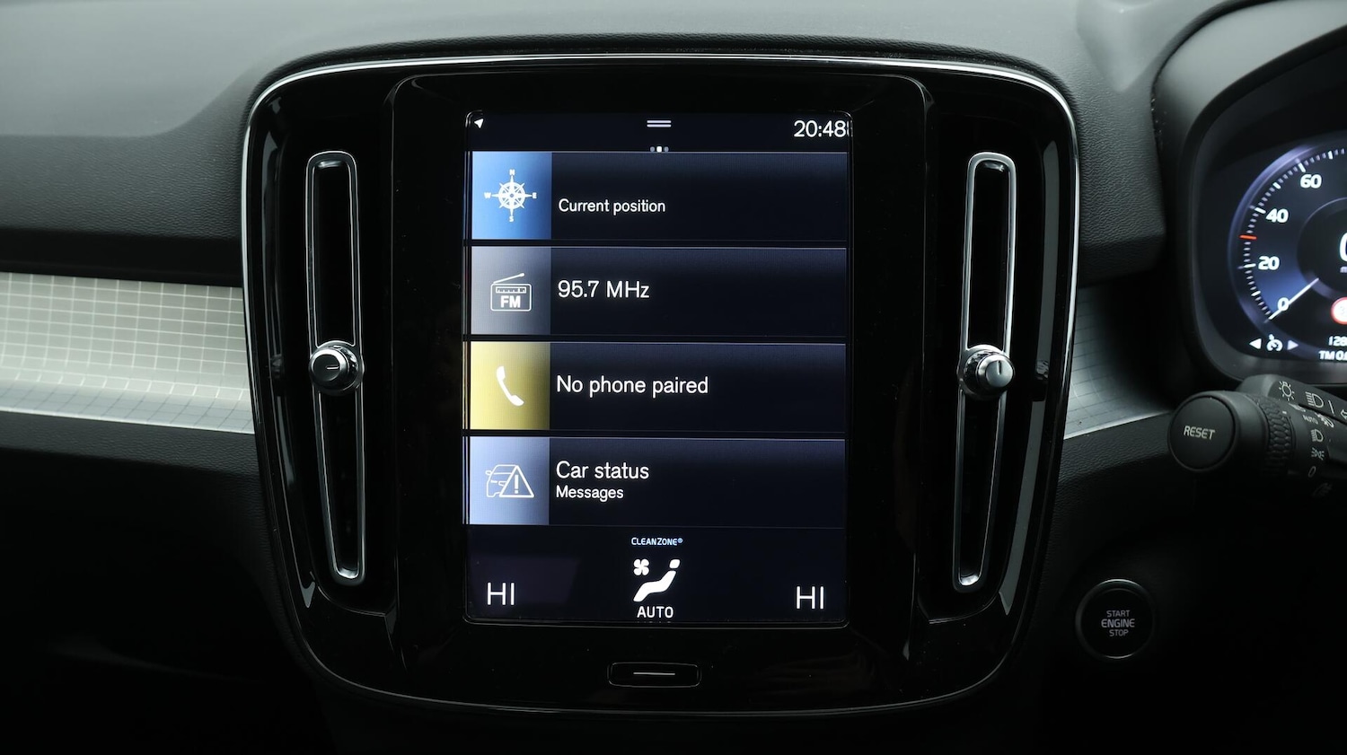 Used Volvo XC40 2021 for sale - 76083730: Photo 12