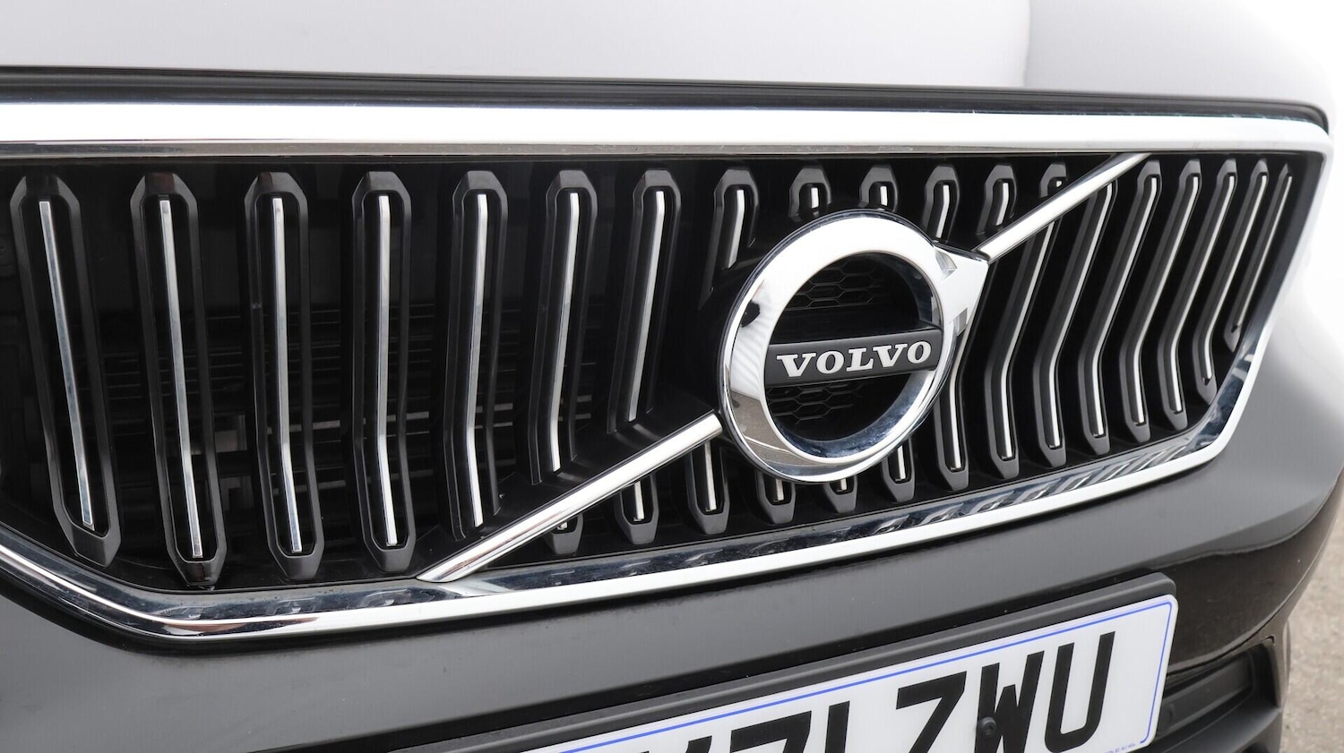 Used Volvo XC40 2021 for sale - 76083730: Photo 21