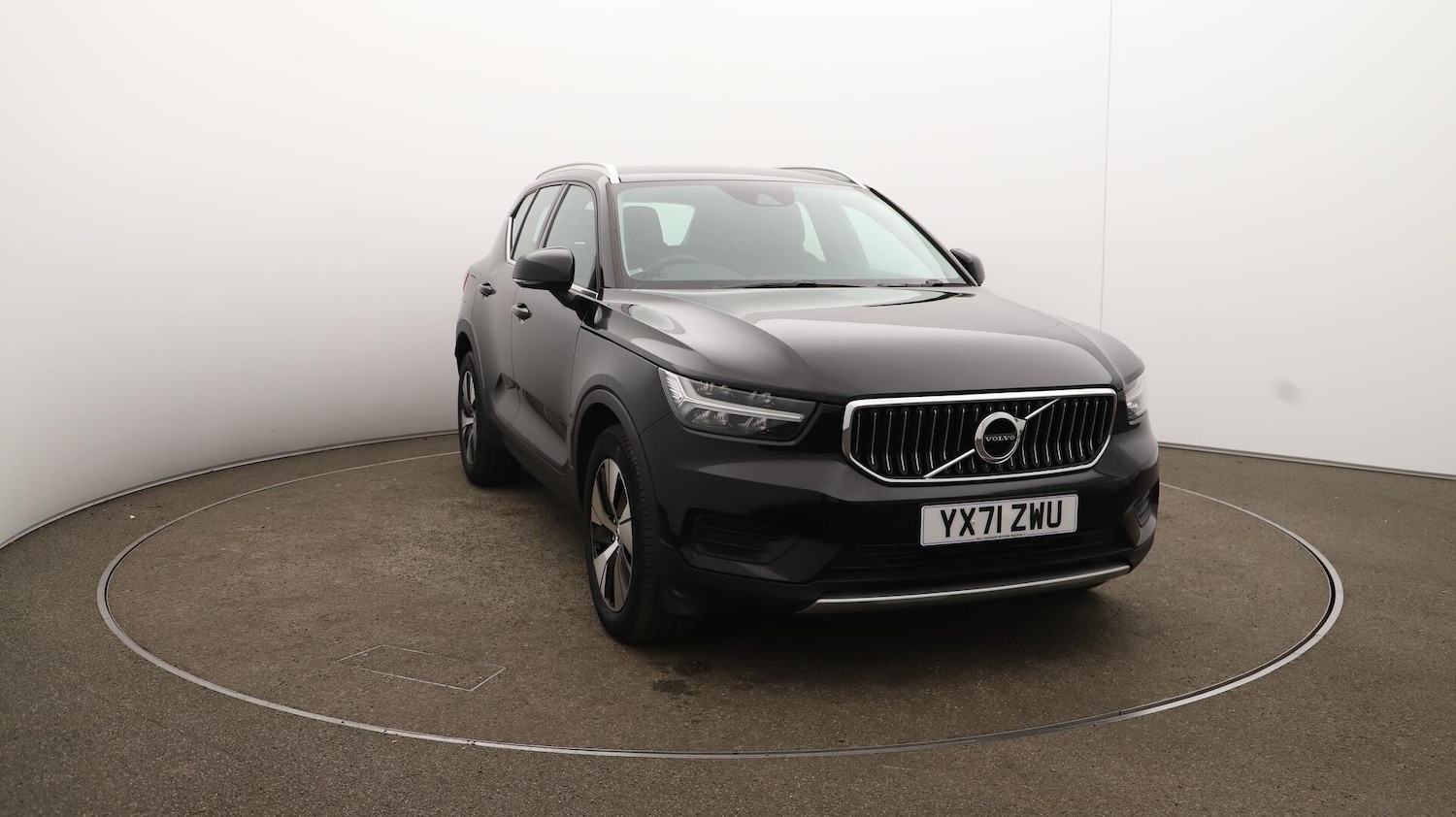 Used Volvo XC40 2021 for sale - 76083730: Photo 40