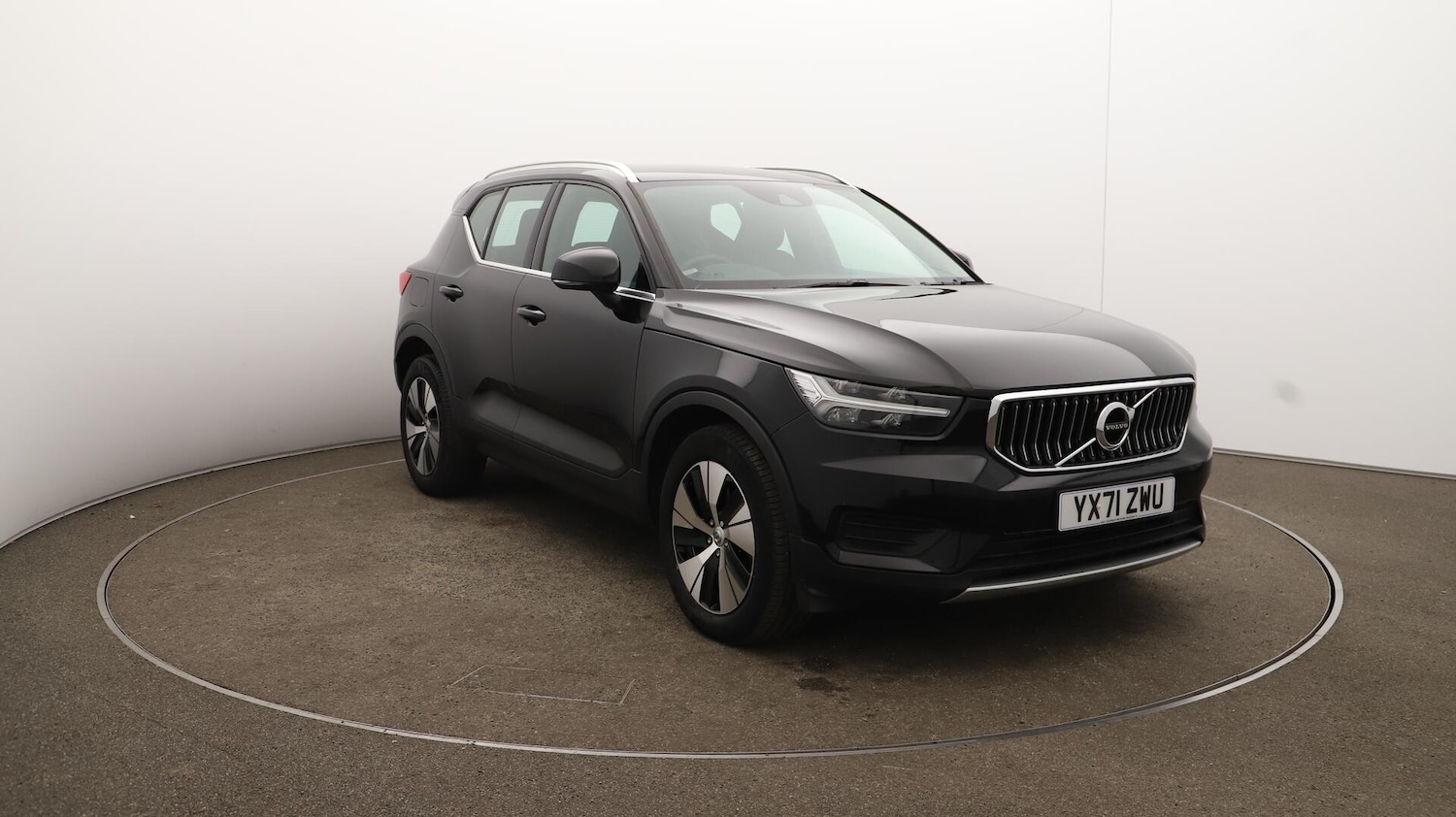 Used Volvo XC40 2021 for sale - 76083730: Photo 41