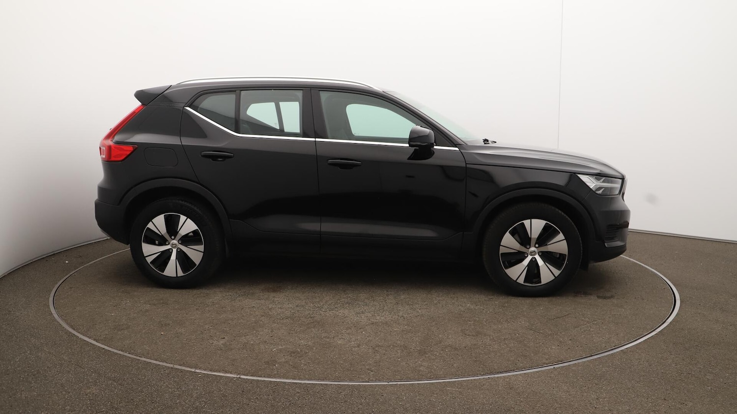 Used Volvo XC40 2021 for sale - 76083730: Photo 47