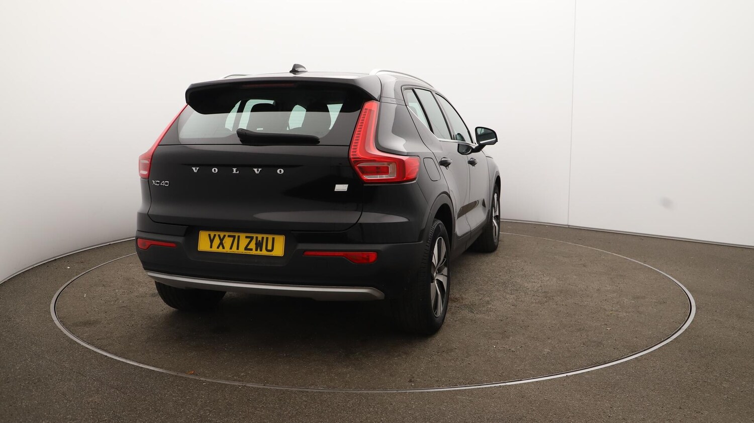 Used Volvo XC40 2021 for sale - 76083730: Photo 54