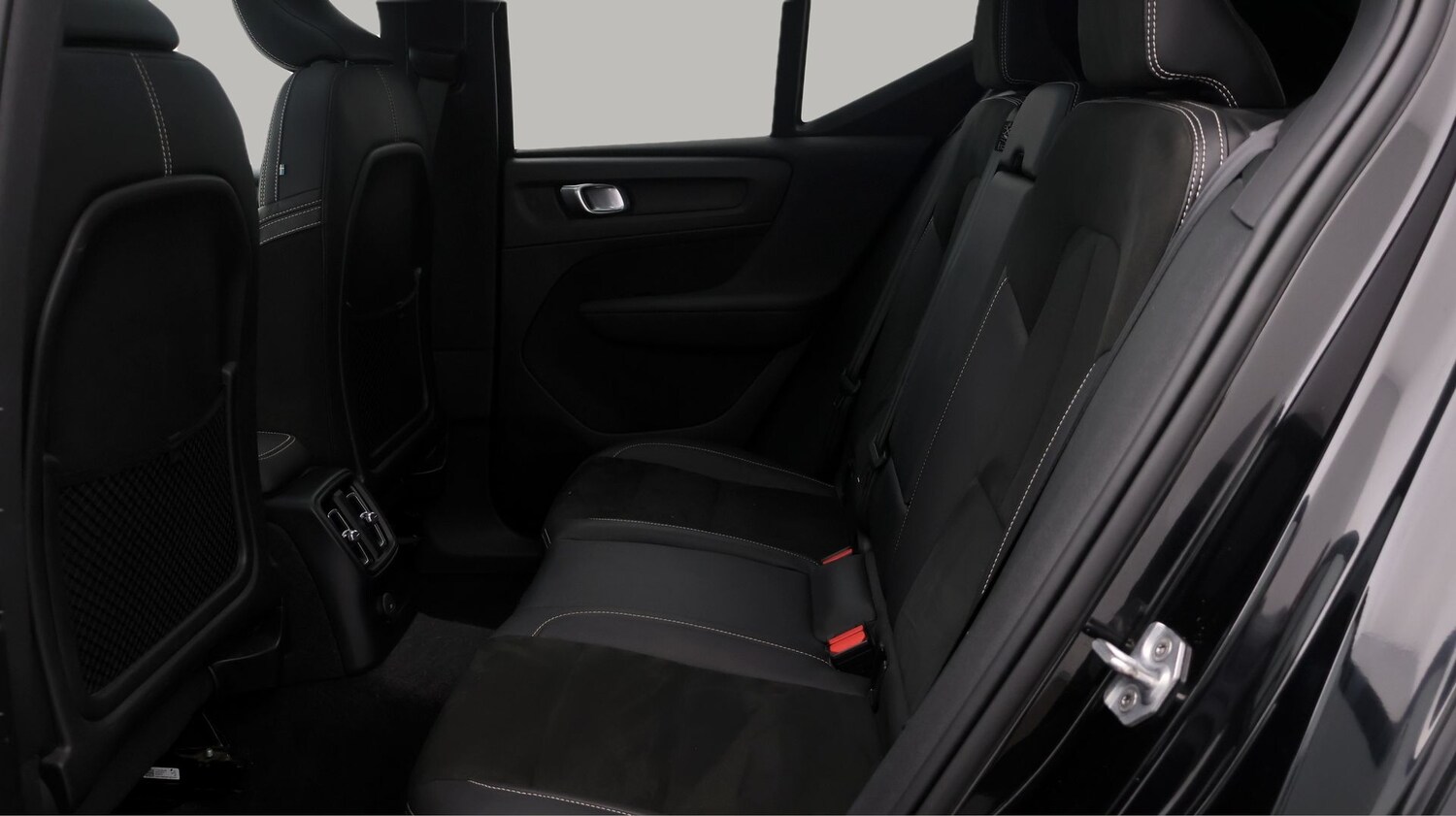 Used Volvo XC40 2021 for sale - 77840064: Photo 16