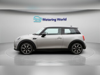 Used MINI Hatch 2023 for sale - 77418465: Photo