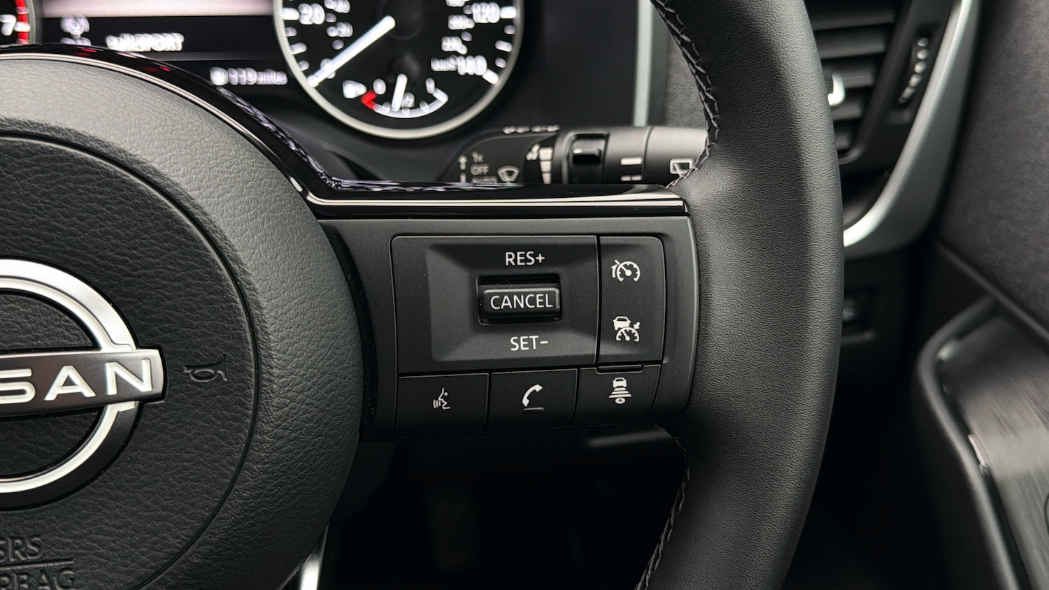 Used Nissan Qashqai 2025 for sale - 77873414: Photo 24