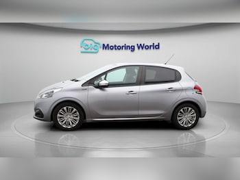 Used Peugeot 208 2019 for sale - 79368053: Photo
