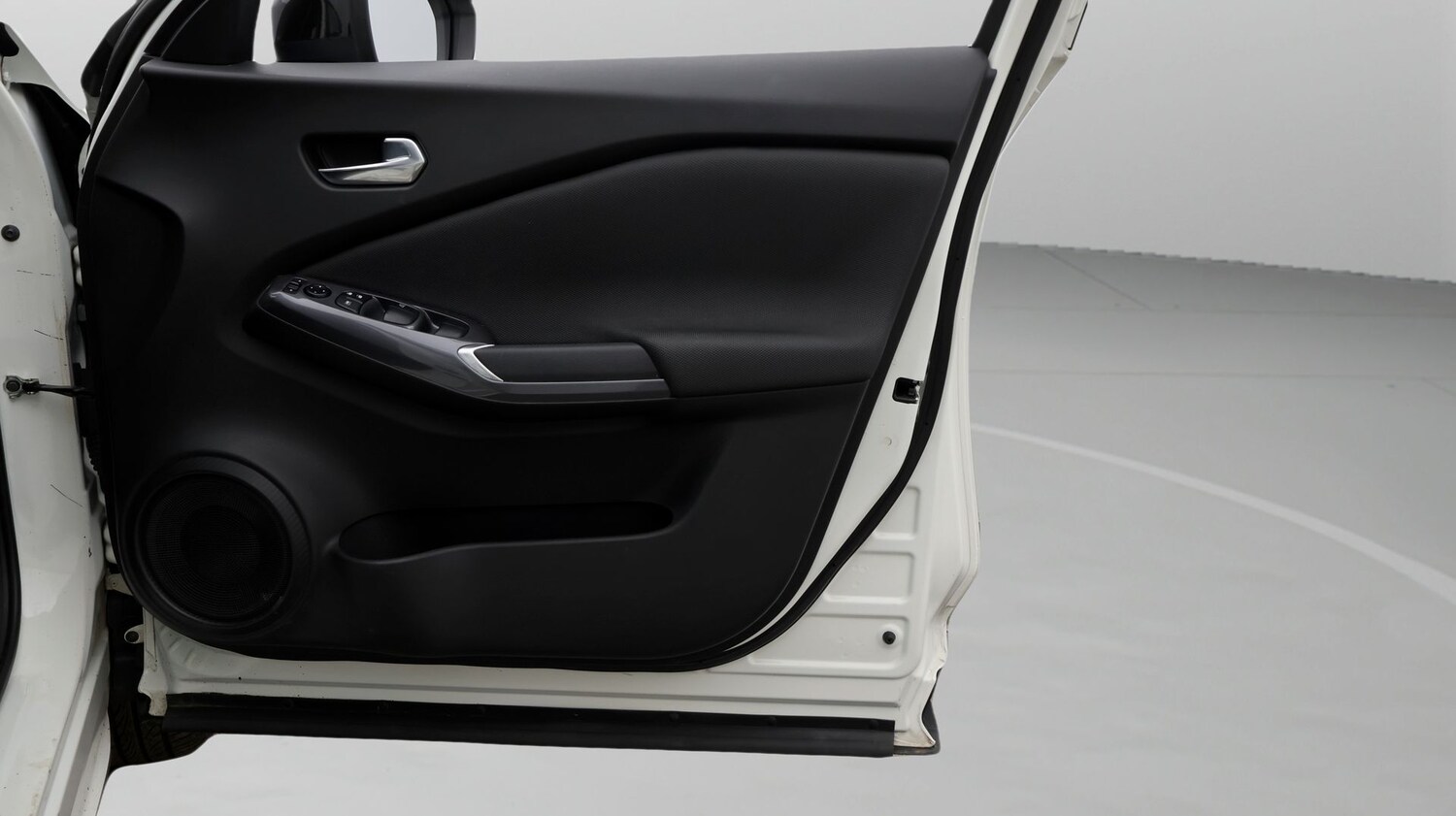 Used Nissan Juke 2023 for sale - 77759574: Photo 15