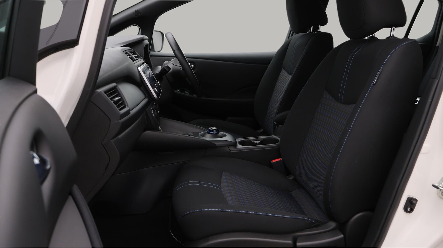 Used Nissan Leaf 2022 for sale - 76786799: Photo 15