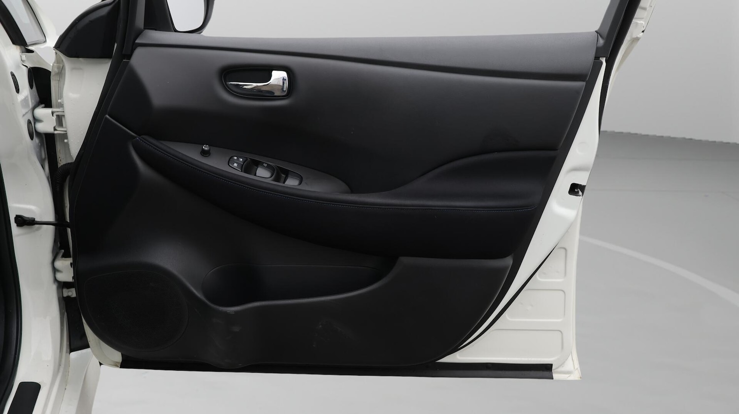 Used Nissan Leaf 2022 for sale - 76786799: Photo 16