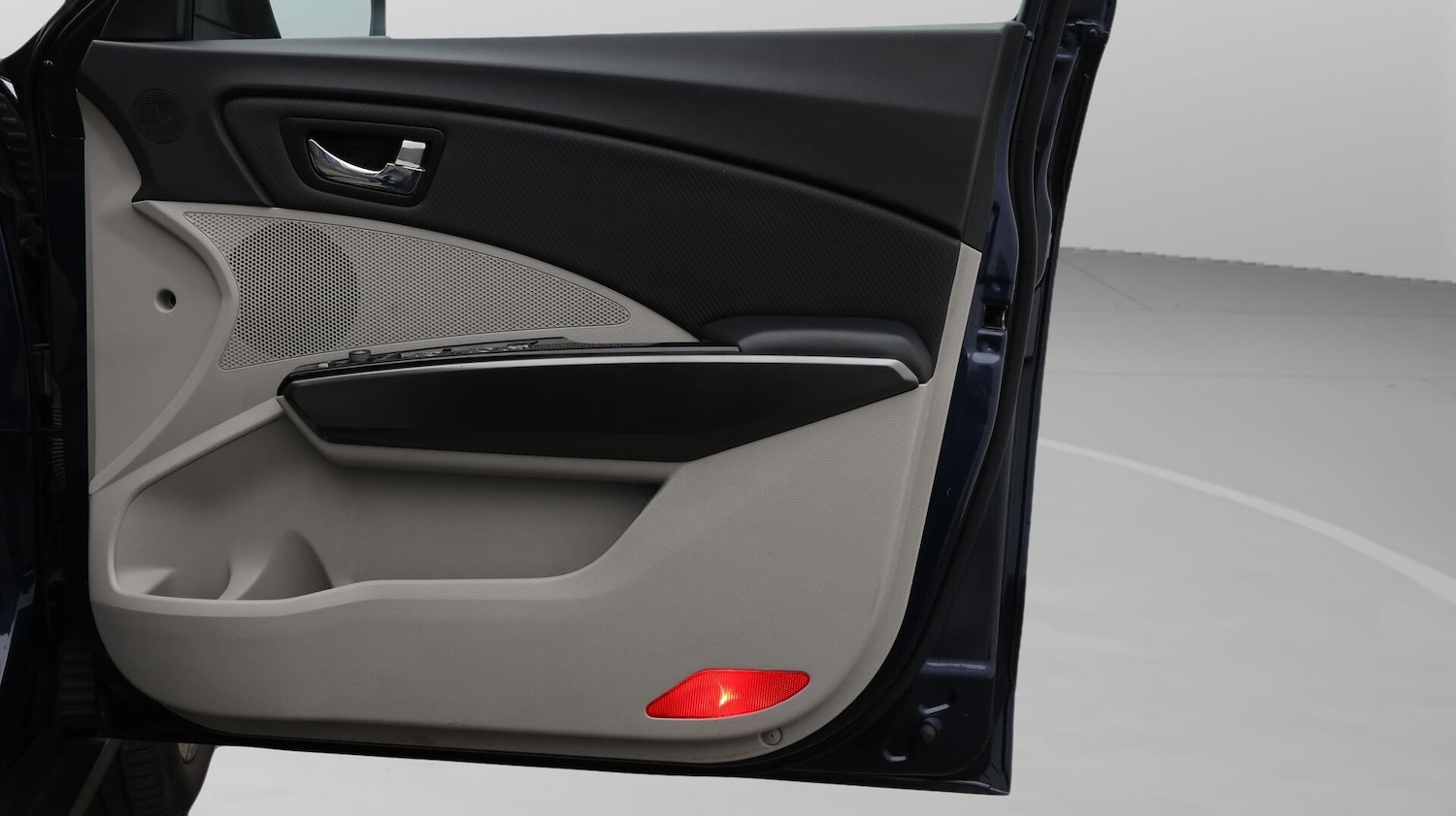 Used Ssangyong Tivoli 2022 for sale - 76456862: Photo 16