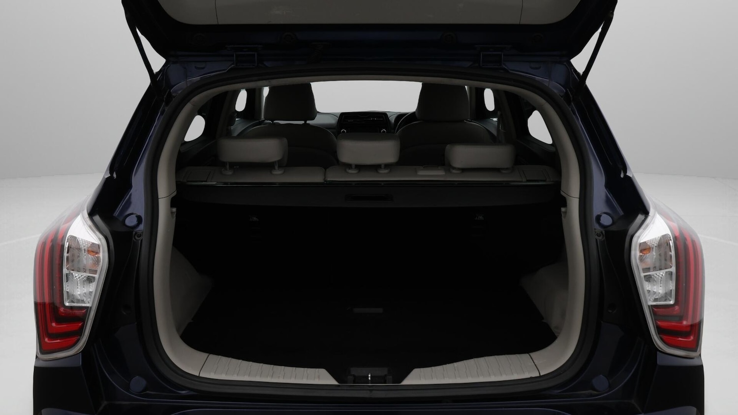 Used Ssangyong Tivoli 2022 for sale - 76456862: Photo 18