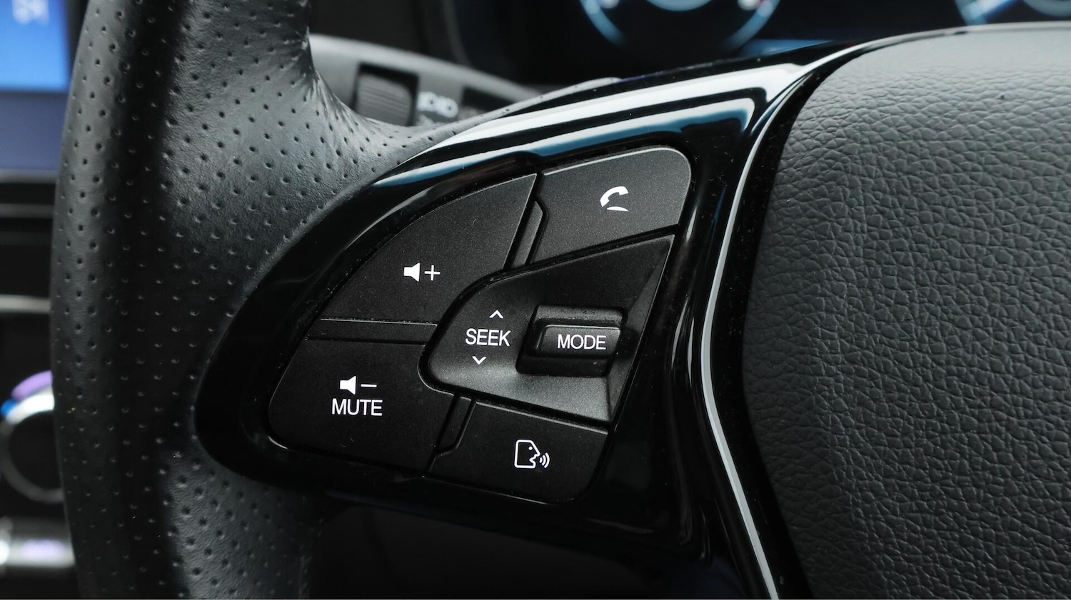 Used Ssangyong Tivoli 2022 for sale - 76456862: Photo 24