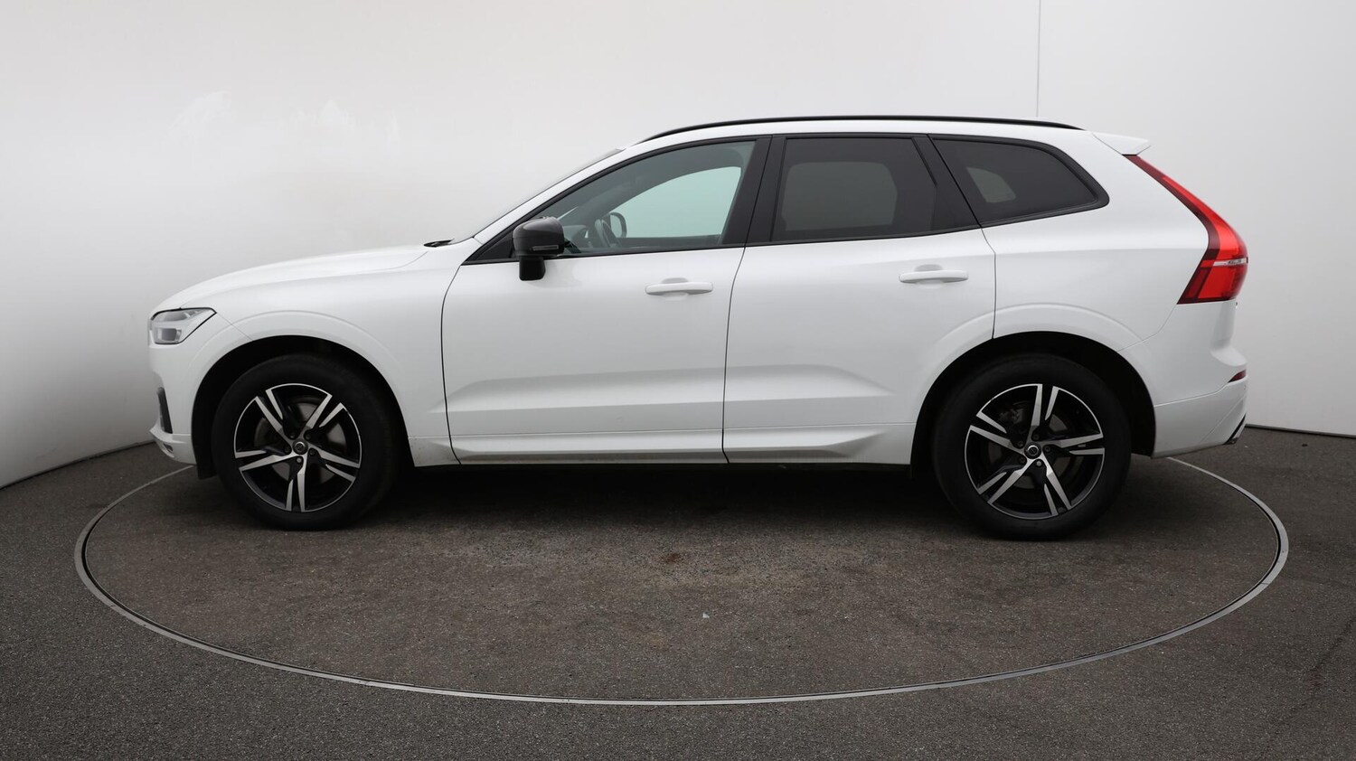 Used Volvo XC60 2020 for sale - 76085367: Photo 65