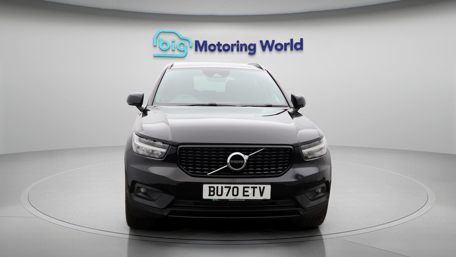 Used Volvo XC40 2020 for sale - 77258451: Photo 2