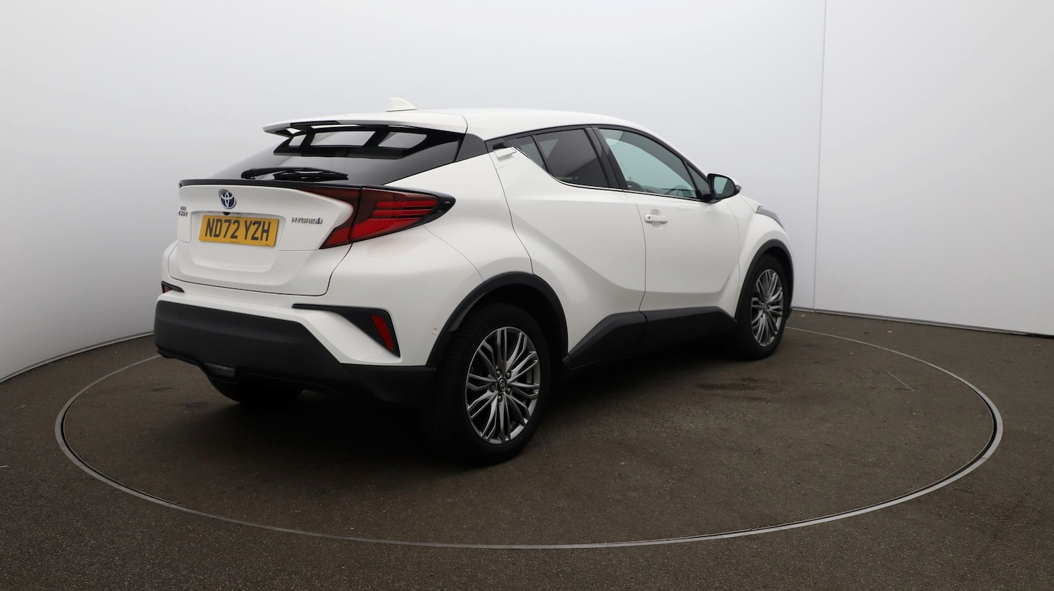 Used Toyota C-HR 2023 for sale - 76809638: Photo 47