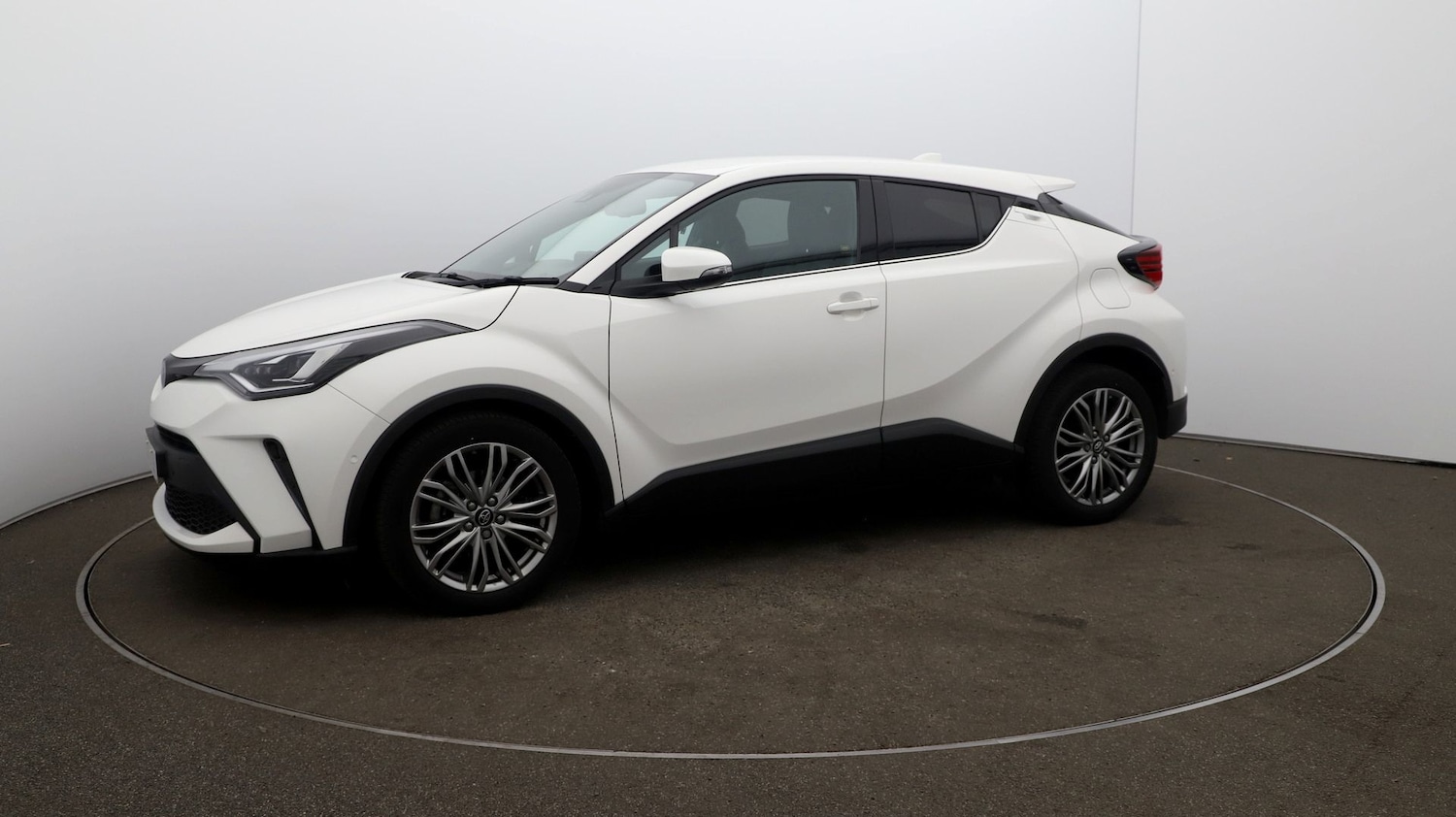 Used Toyota C-HR 2023 for sale - 76809638: Photo 60