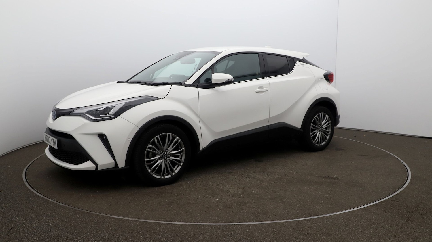 Used Toyota C-HR 2023 for sale - 76809638: Photo 61