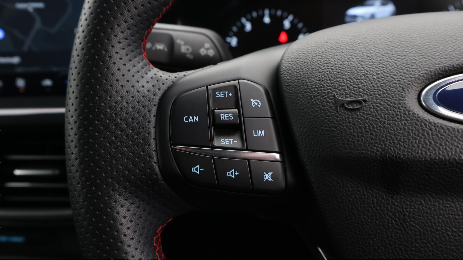 Used Ford Focus 2023 for sale - 76728393: Photo 26