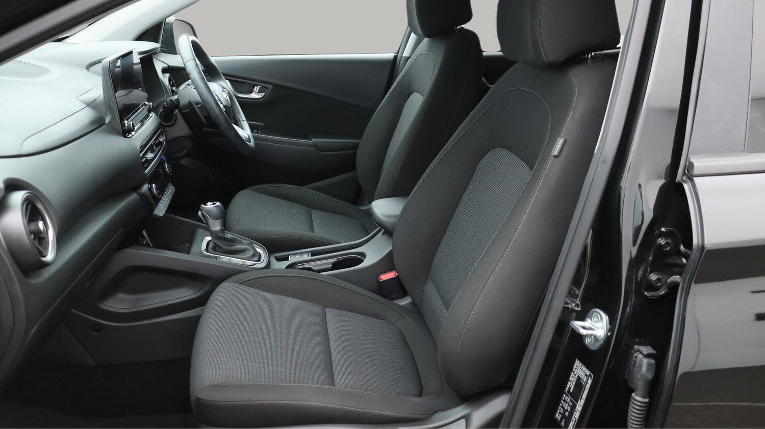 Used Hyundai KONA 2022 for sale - 76024546: Photo 15