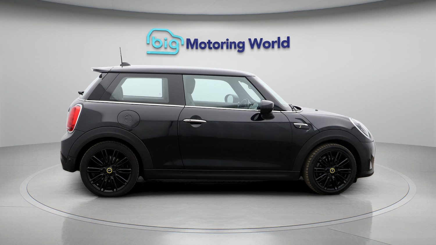 Used MINI Hatch 2024 for sale - 77324598: Photo 8