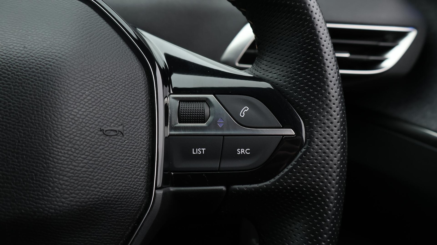 Used Peugeot 3008 2020 for sale - 76371693: Photo 27