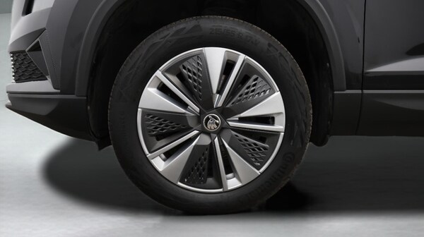 Used Skoda Karoq 2023 for sale - 75757107: Photo 19